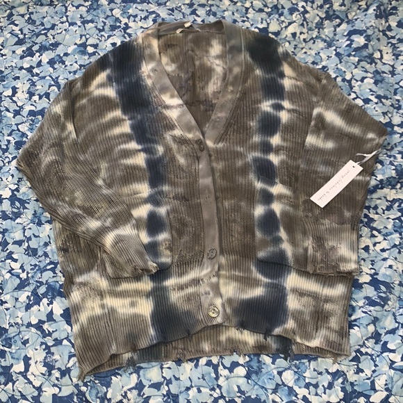 Young Fabulous and Broke Cardigan *missing a button - Picture 1 of 11